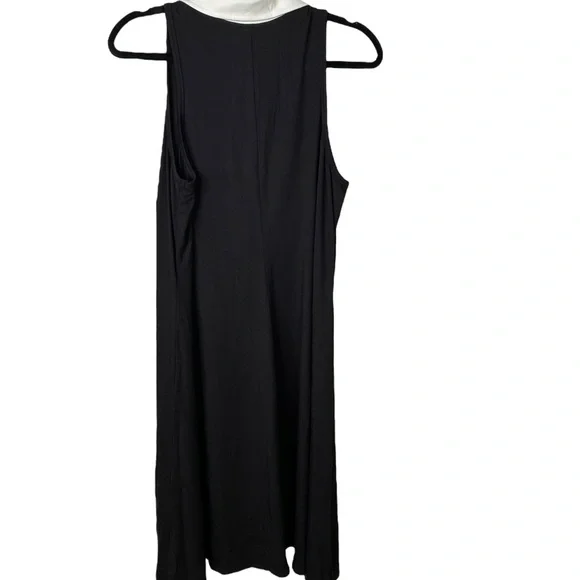 Karen Kane Monochrome Sleeveless Dress - Picture 7 of 7